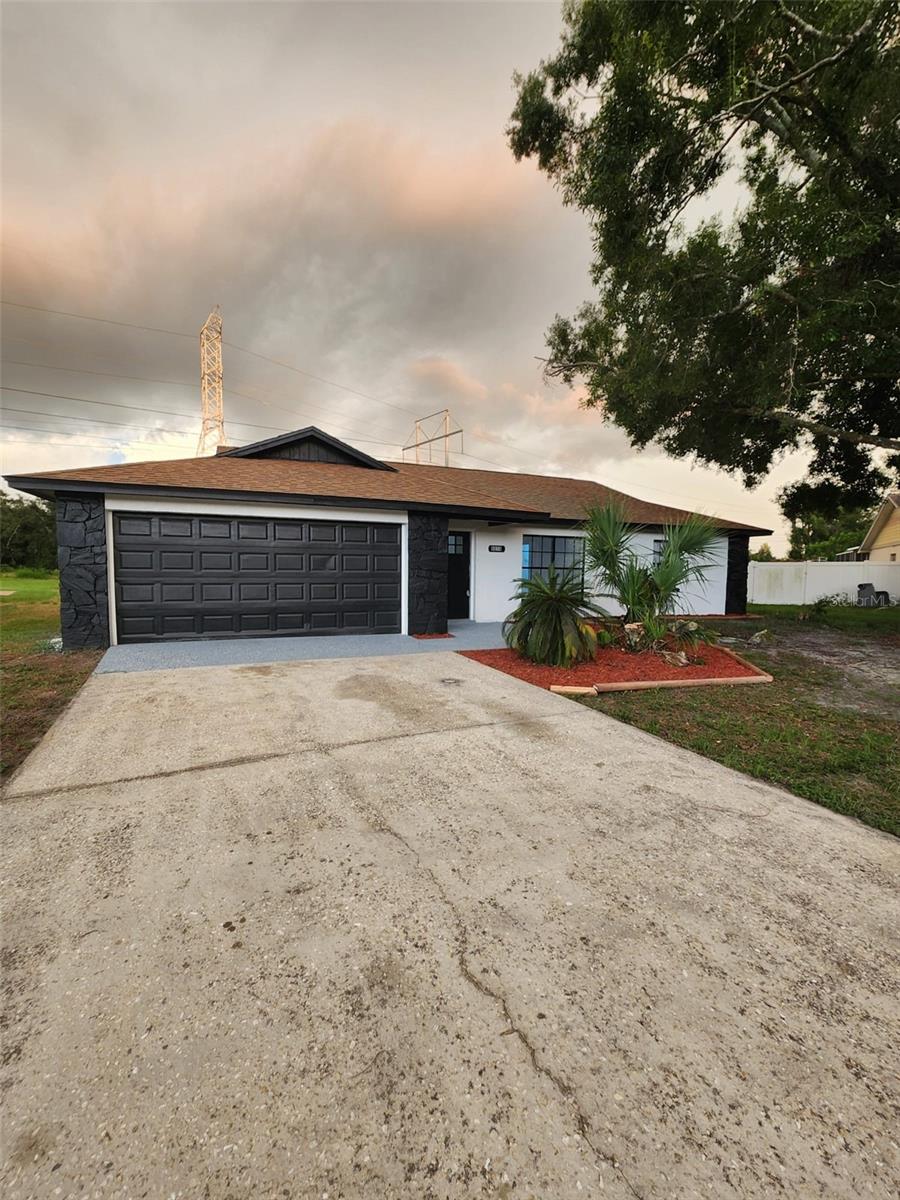 8058 DEERWOOD CIR, TAMPA, FL, 33610