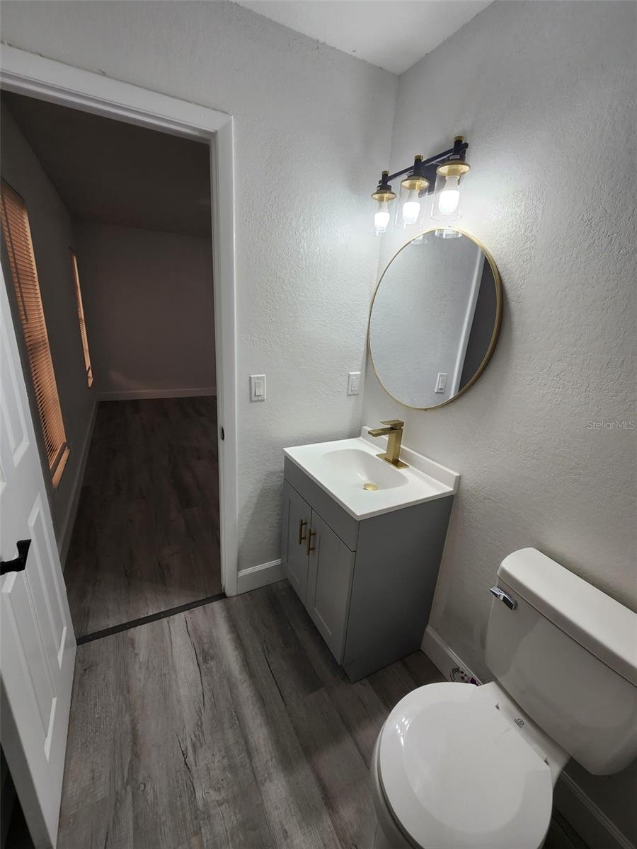 8058 DEERWOOD CIR, TAMPA, FL, 33610