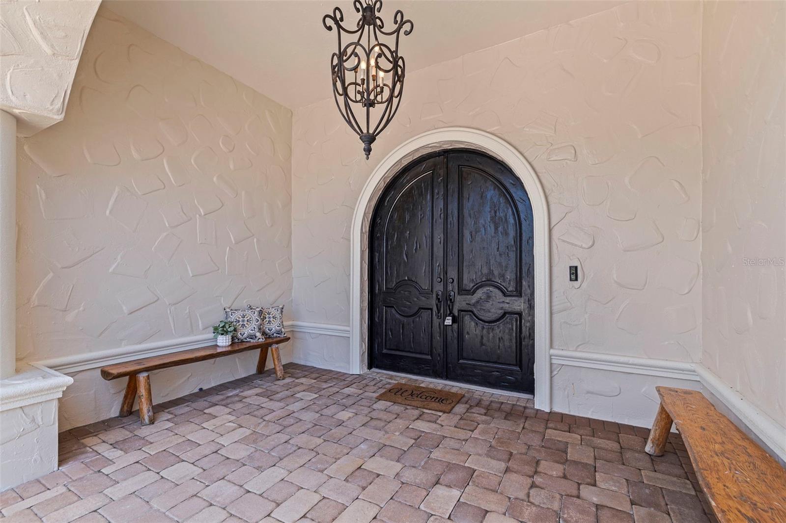 565 CRYSTAL DR, MADEIRA BEACH, FL, 33708