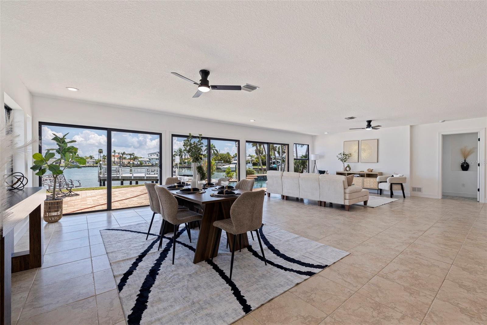 565 CRYSTAL DR, MADEIRA BEACH, FL, 33708