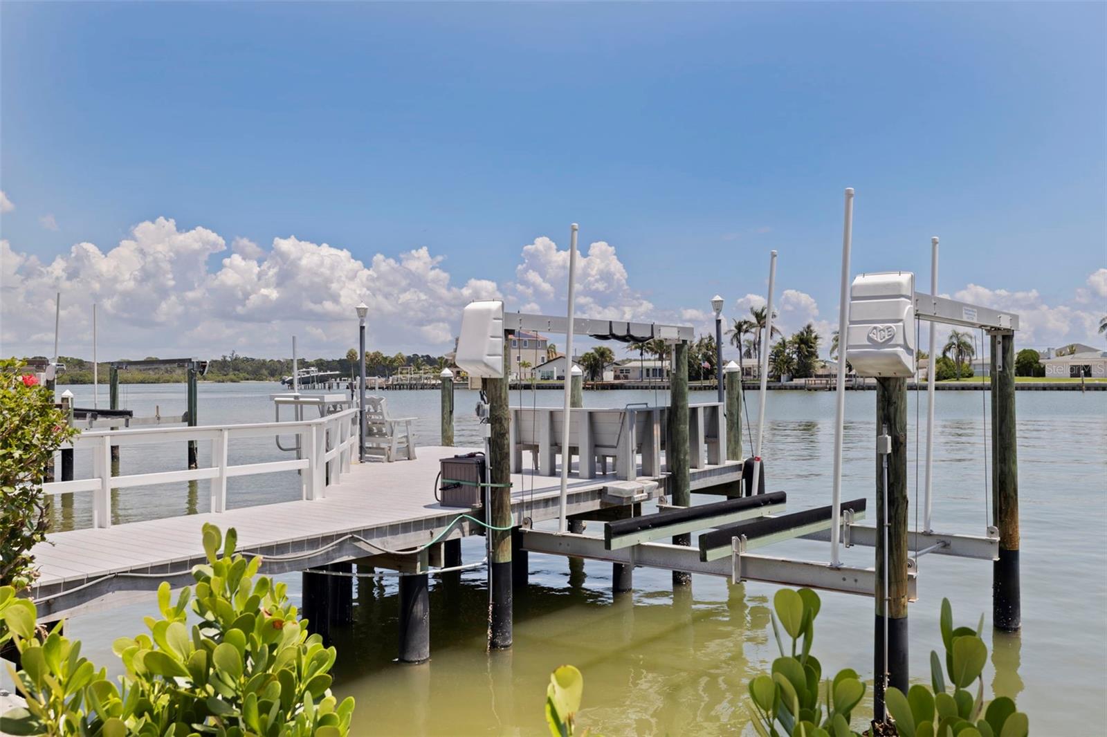 565 CRYSTAL DR, MADEIRA BEACH, FL, 33708