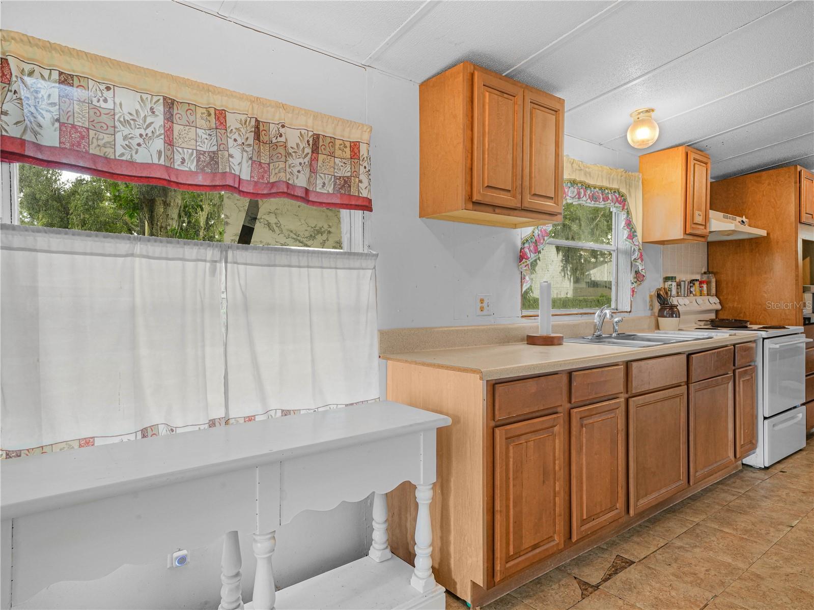 3842 ROBERTS AVE, AUBURNDALE, FL, 33823