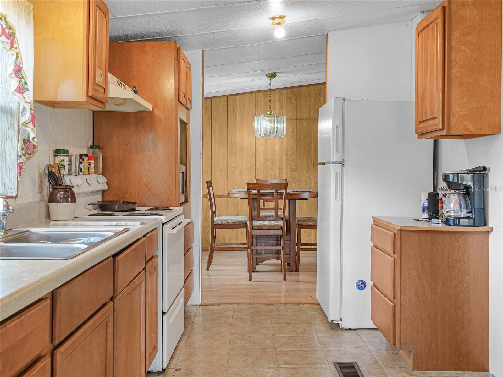 3842 ROBERTS AVE, AUBURNDALE, FL, 33823