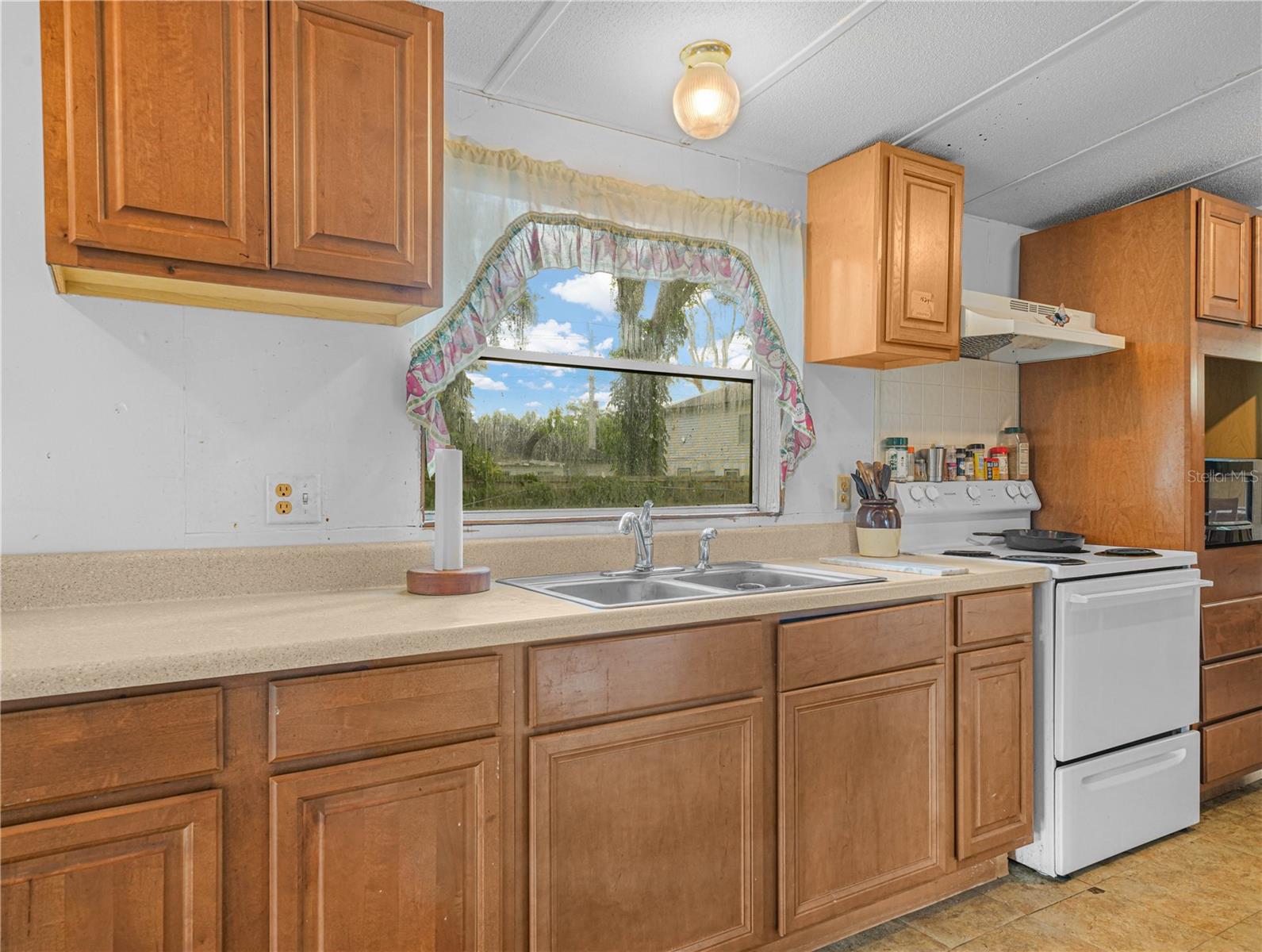 3842 ROBERTS AVE, AUBURNDALE, FL, 33823