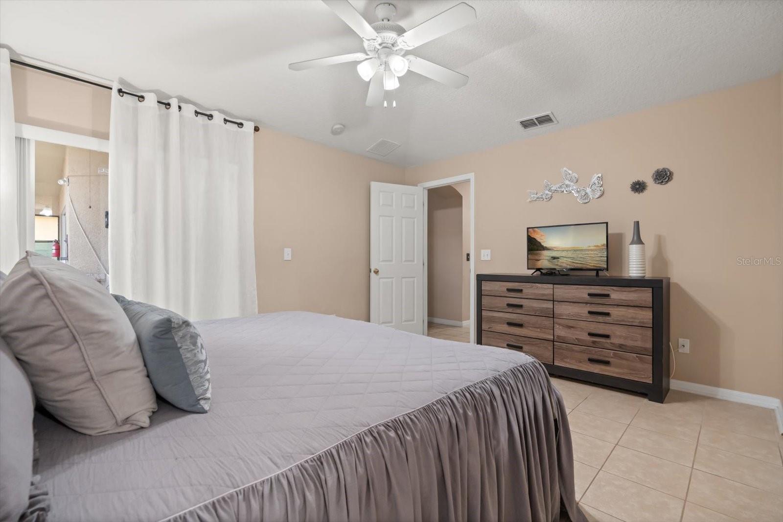 112 CORDOVA AVE, DAVENPORT, FL, 33897