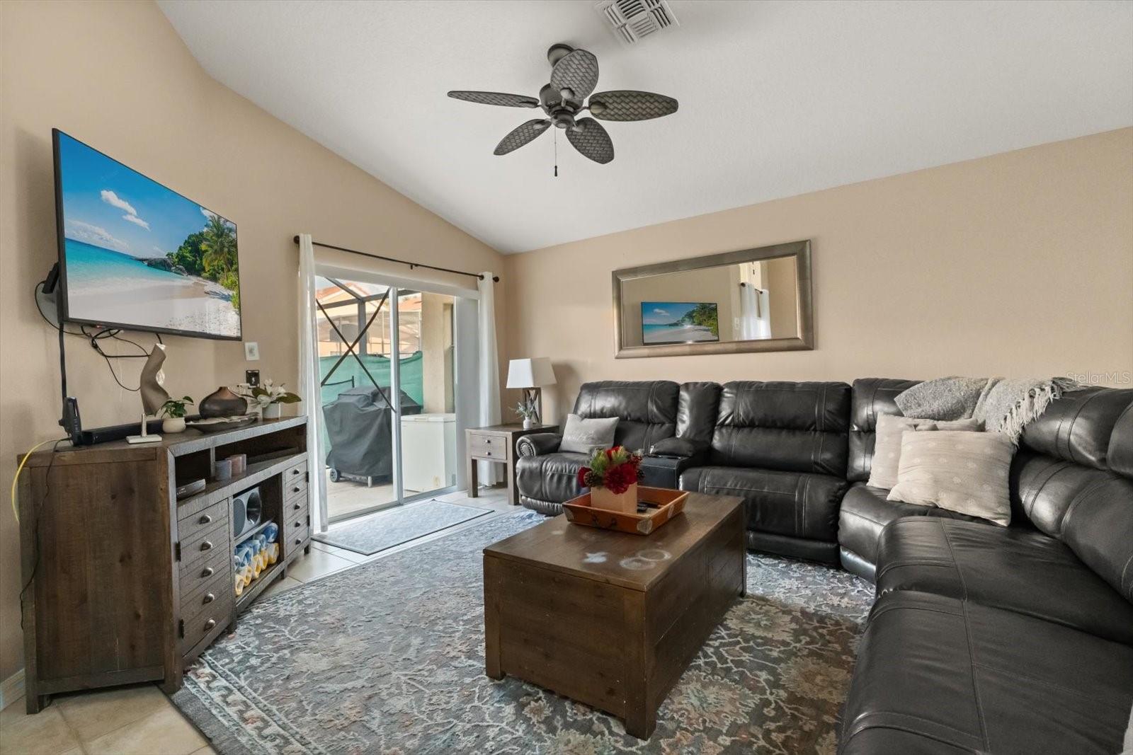 112 CORDOVA AVE, DAVENPORT, FL, 33897