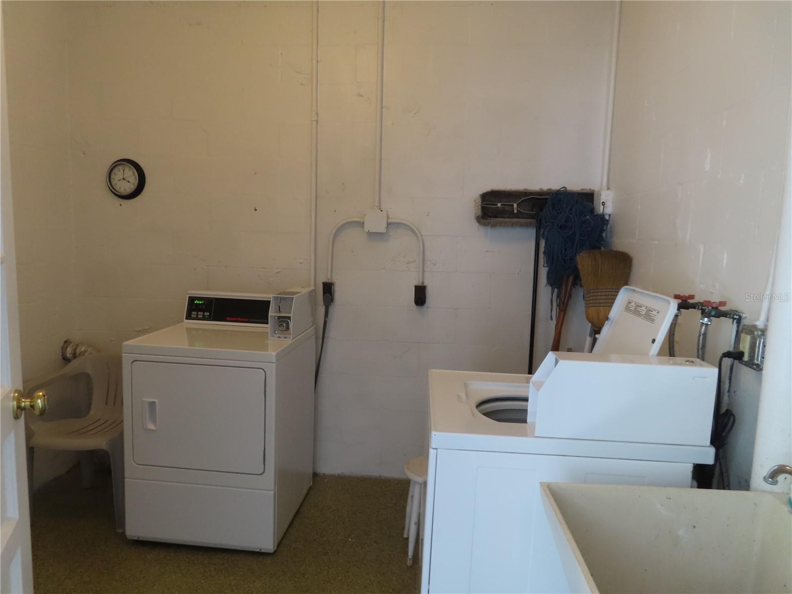 300 CLYDE LN #207, DUNEDIN, FL, 34698