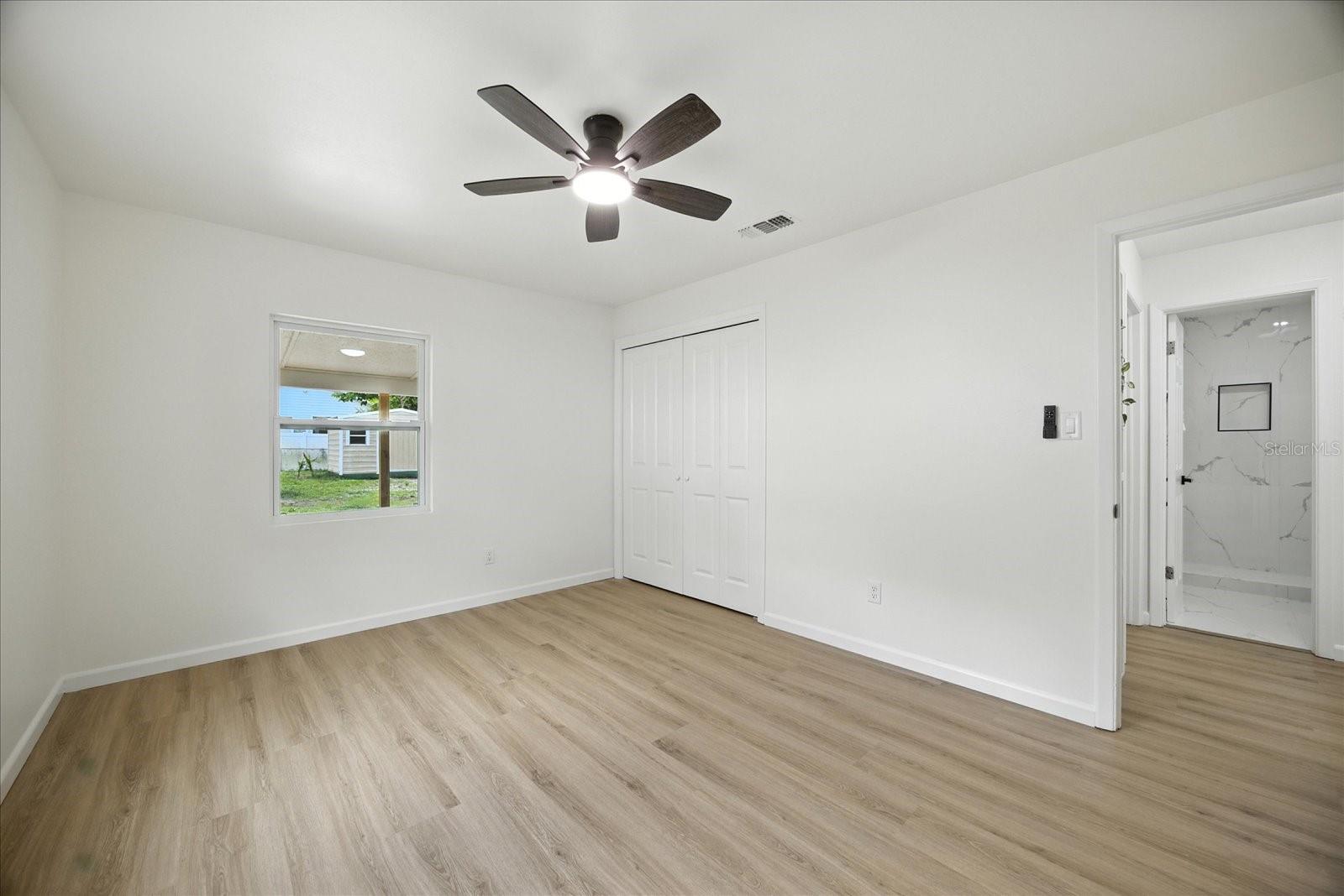 1009 E CRAWFORD ST, TAMPA, FL, 33604