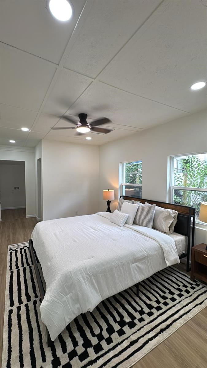 1009 E CRAWFORD ST, TAMPA, FL, 33604