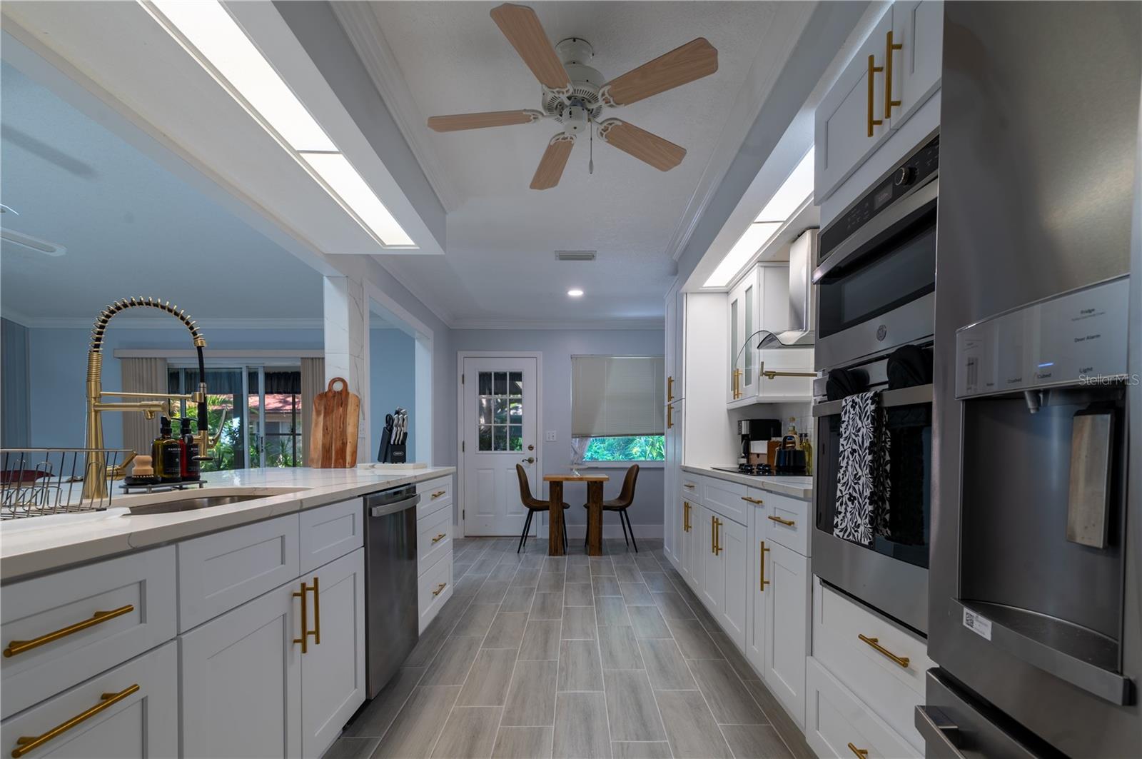 6908 ARBOR OAKS CIR, BRADENTON, FL, 34209