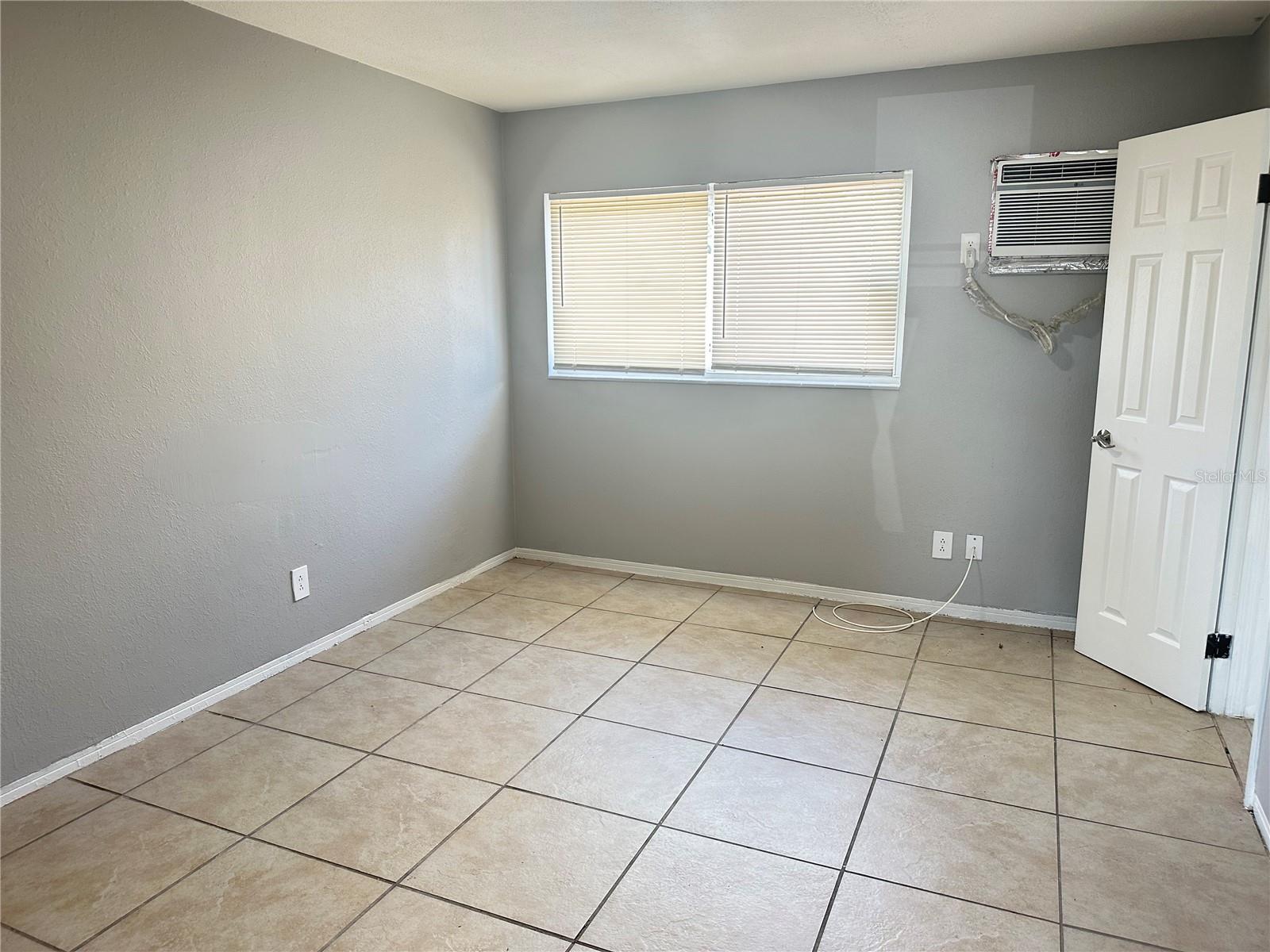 2800 4TH ST S #20, ST PETERSBURG, FL, 33705