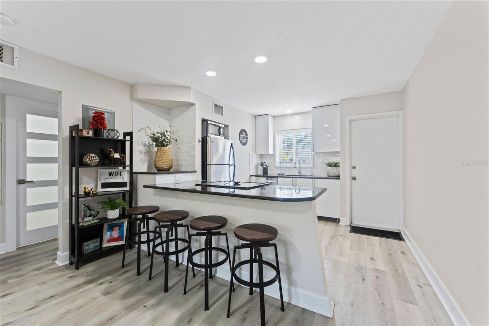 3206 W AZEELE ST #104, TAMPA, FL, 33609