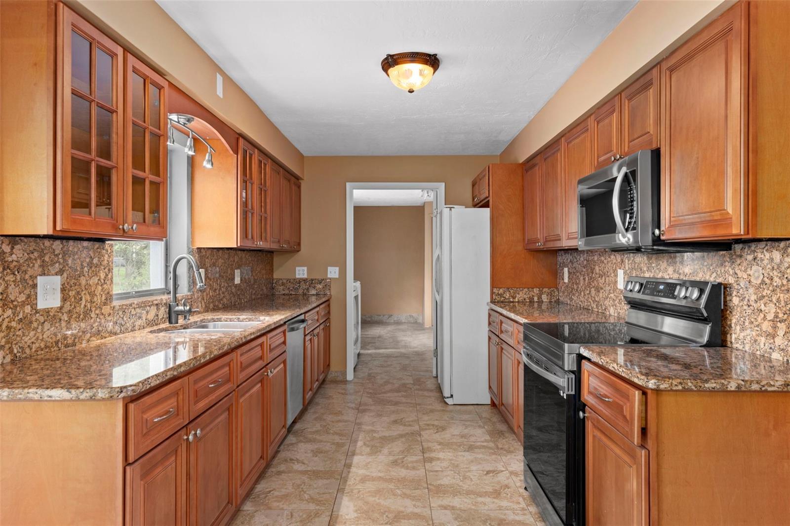 97 S LEE ST, BEVERLY HILLS, FL, 34465