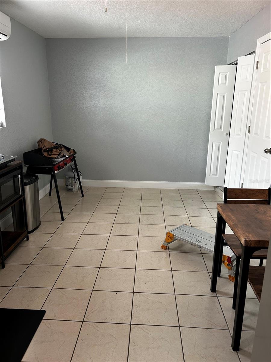 8425 DIMARE DR, ORLANDO, FL, 32822