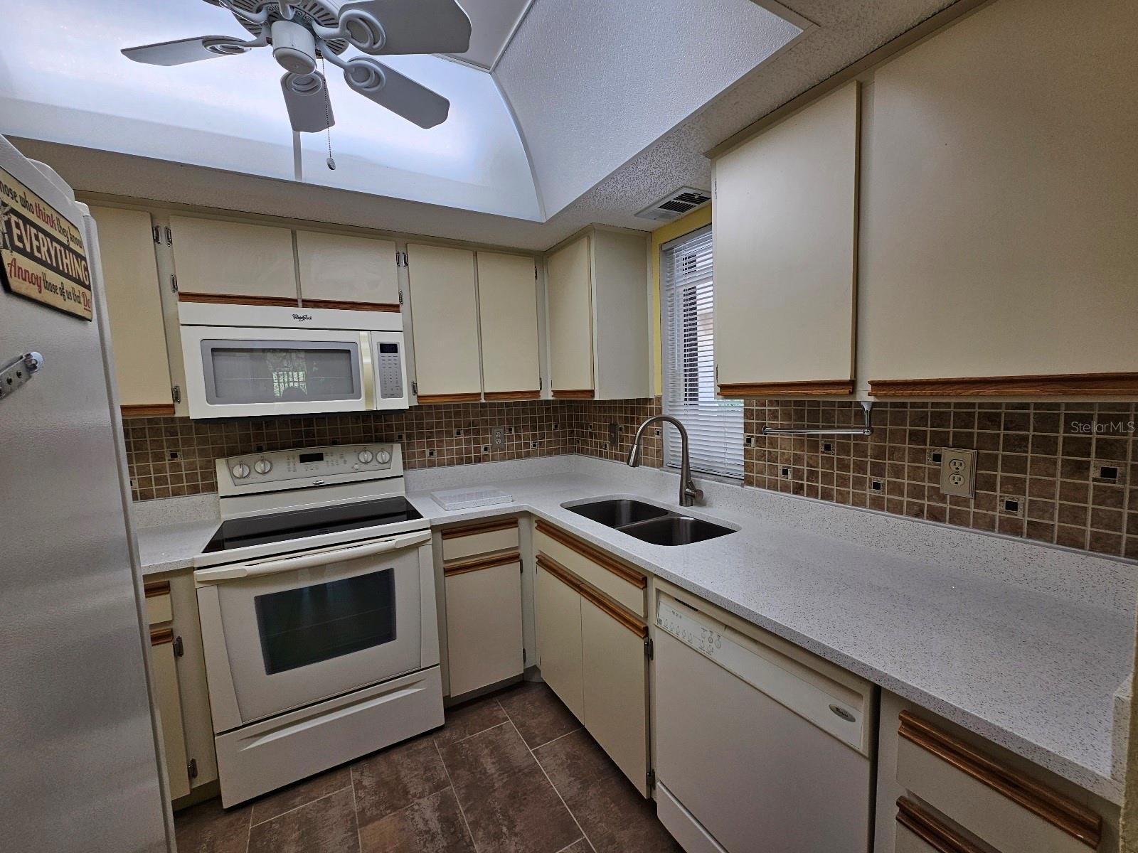 19505 QUESADA AVE #B203, PORT CHARLOTTE, FL, 33948