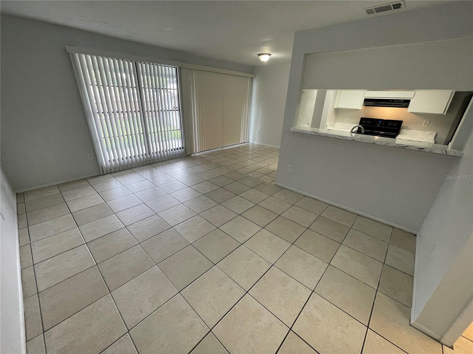 5003 TERRACE VILLAGE LN, TAMPA, FL, 33617