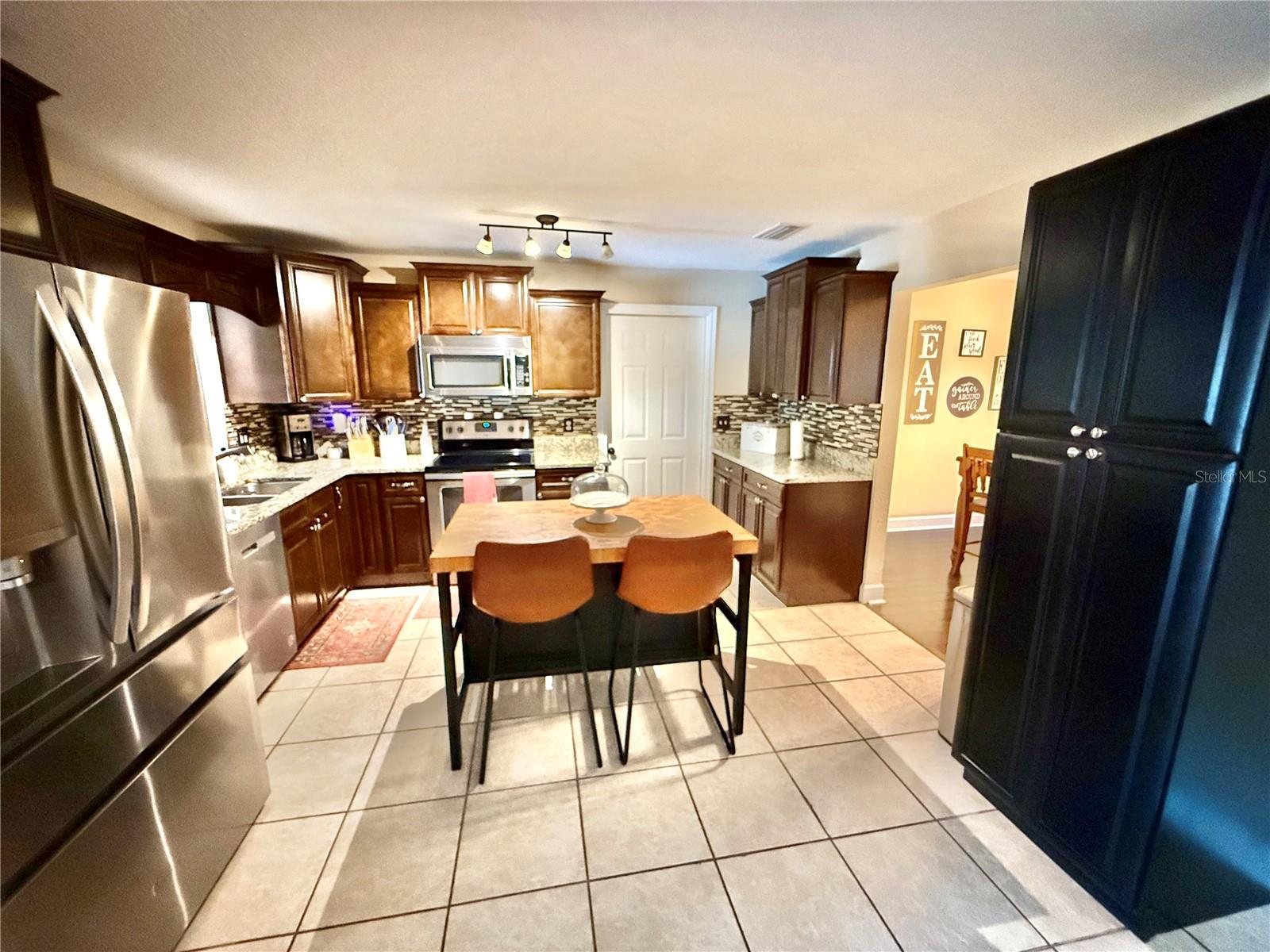 304 BLUEBIRD AVE, LAKELAND, FL, 33809