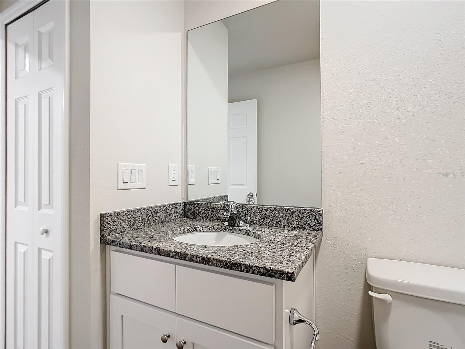 1193 NW VICTORIA AVE, PORT CHARLOTTE, FL, 33948