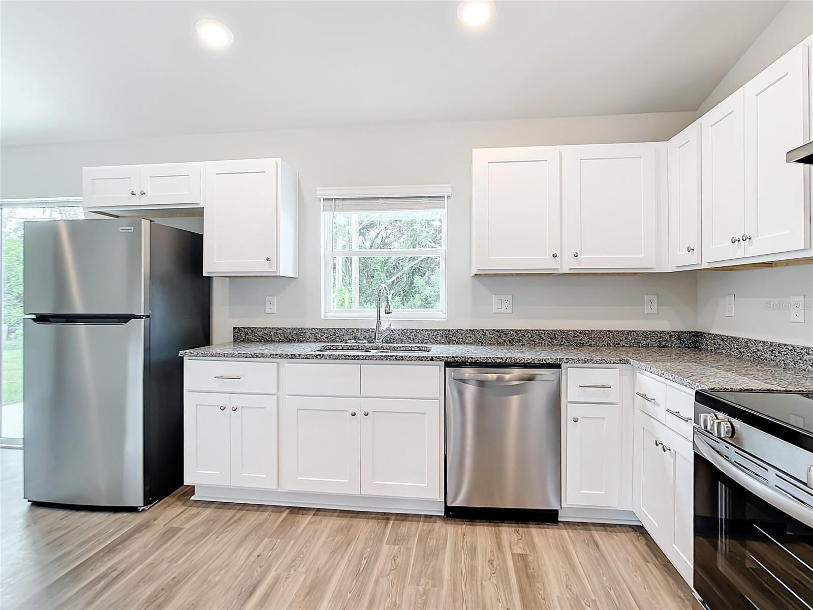 1193 NW VICTORIA AVE, PORT CHARLOTTE, FL, 33948