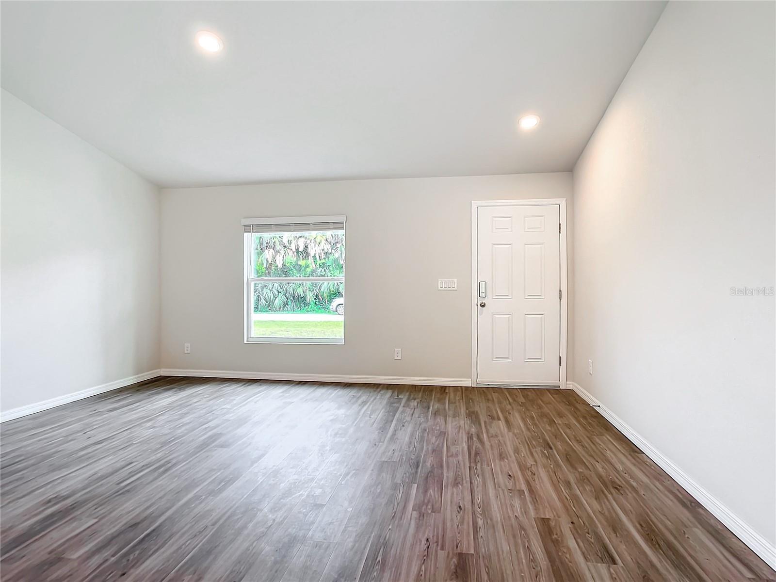 1193 NW VICTORIA AVE, PORT CHARLOTTE, FL, 33948