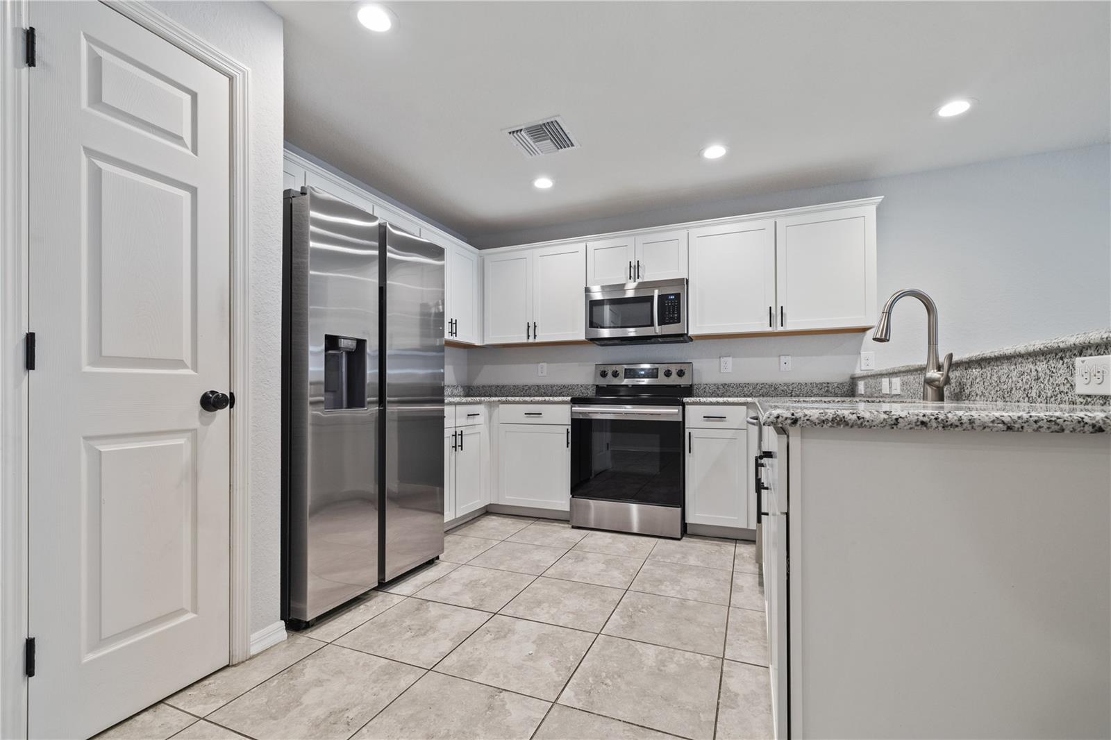 13109 LOGAN CAPTIVA LN, GIBSONTON, FL, 33534