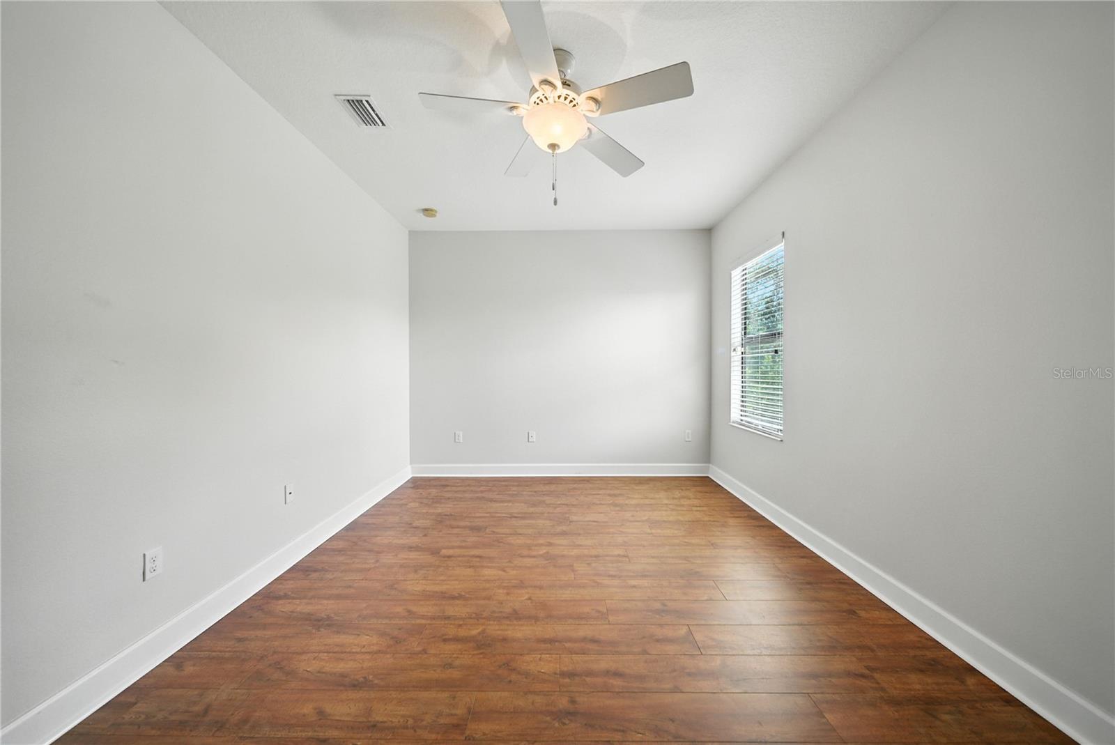 8209 DUNHAM STATION DR, TAMPA, FL, 33647