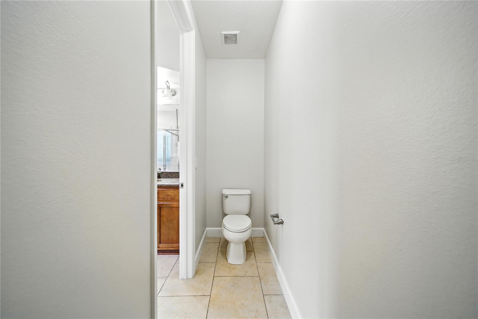 8209 DUNHAM STATION DR, TAMPA, FL, 33647