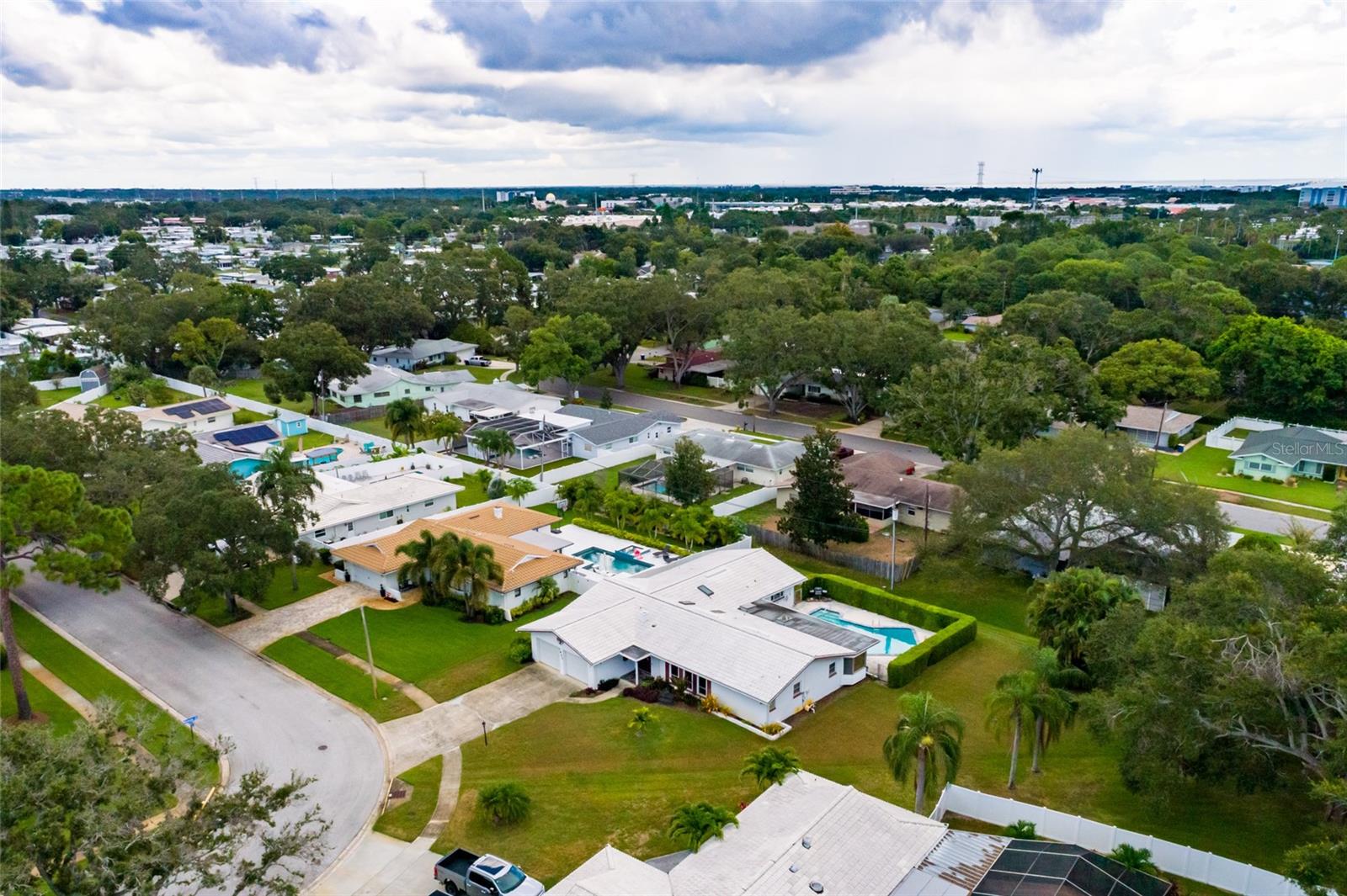 1027 GROVEWOOD CT, CLEARWATER, FL, 33764