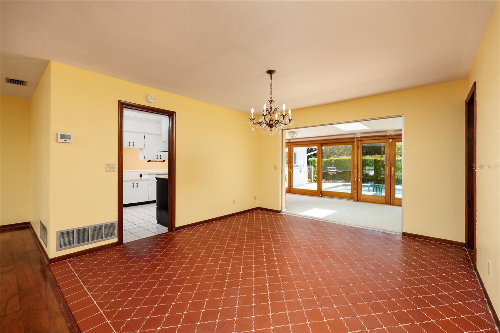 1027 GROVEWOOD CT, CLEARWATER, FL, 33764