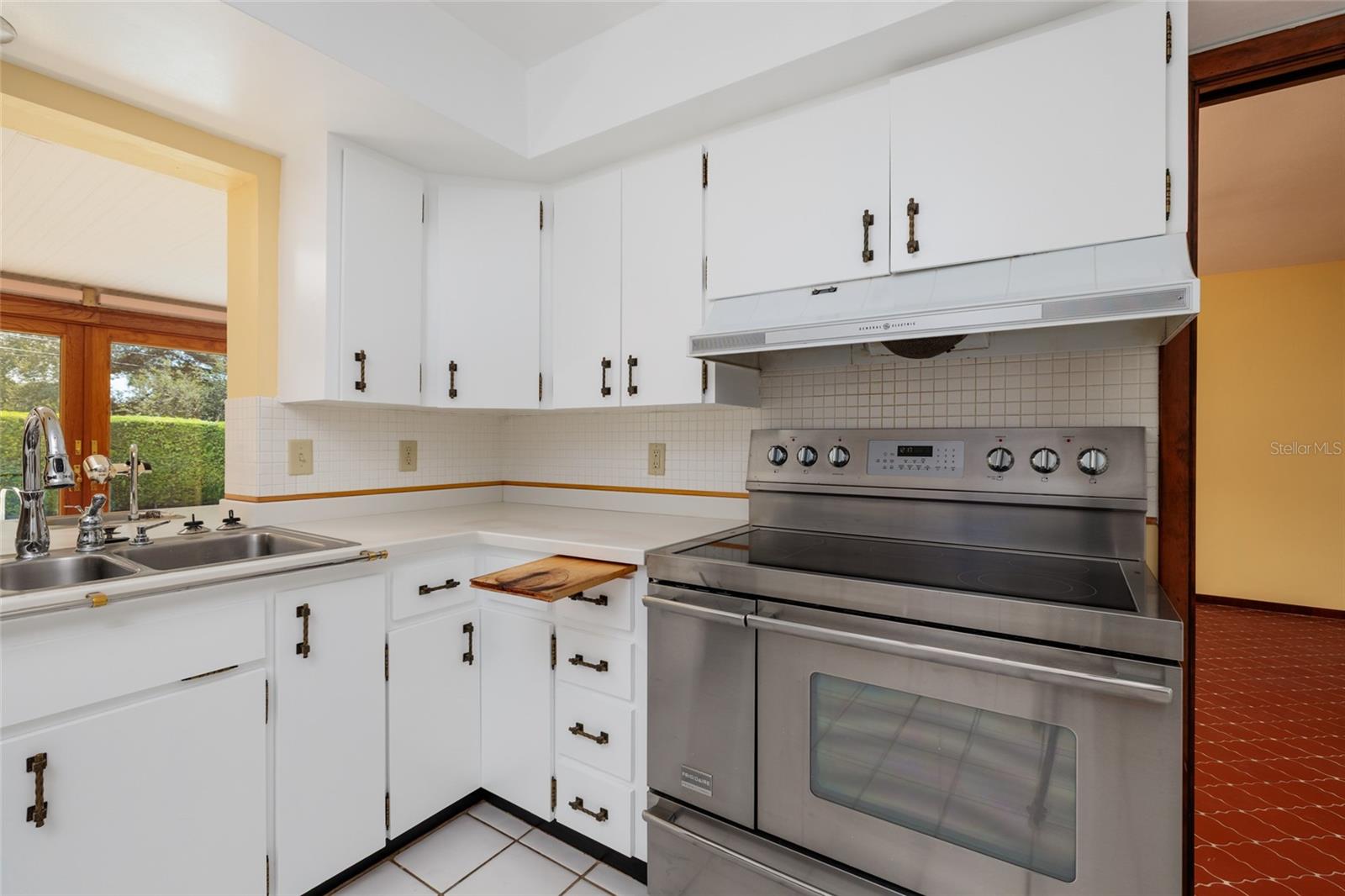 1027 GROVEWOOD CT, CLEARWATER, FL, 33764