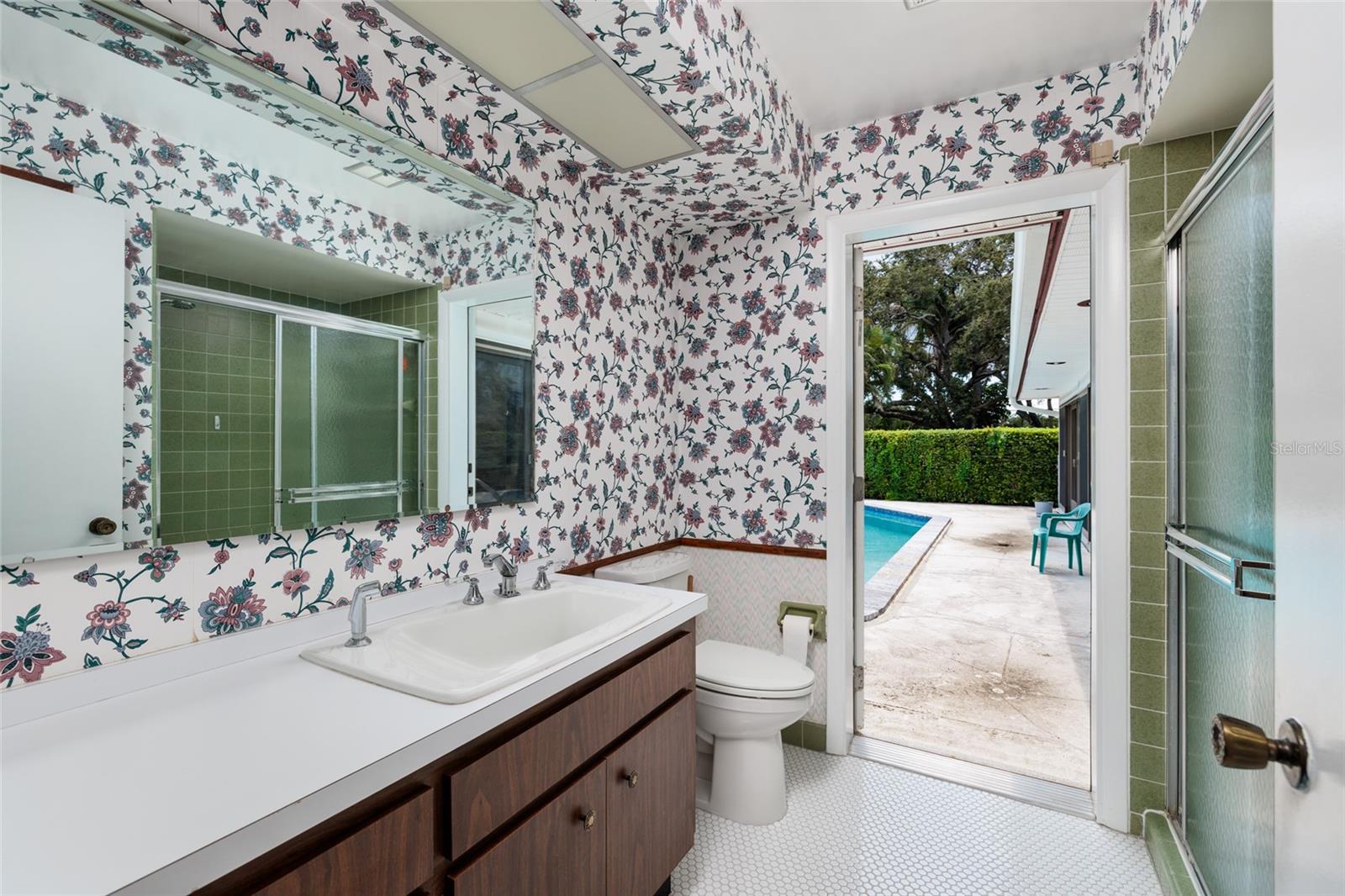 1027 GROVEWOOD CT, CLEARWATER, FL, 33764