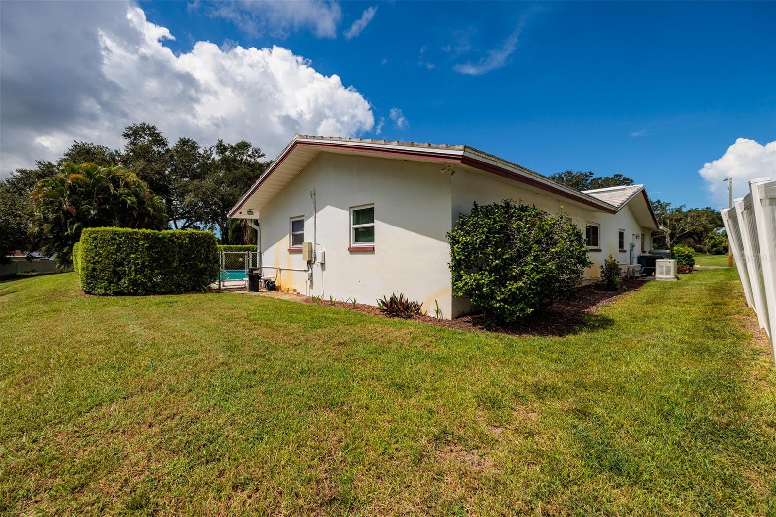 1027 GROVEWOOD CT, CLEARWATER, FL, 33764