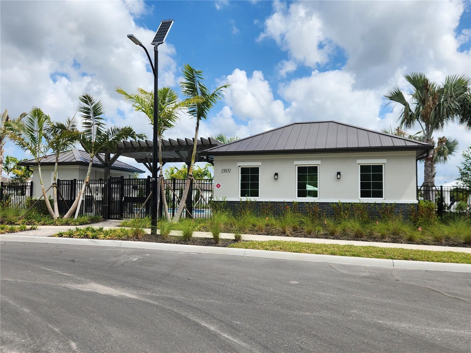 10357 SCARLET SKIMMER DR, RIVERVIEW, FL, 33578