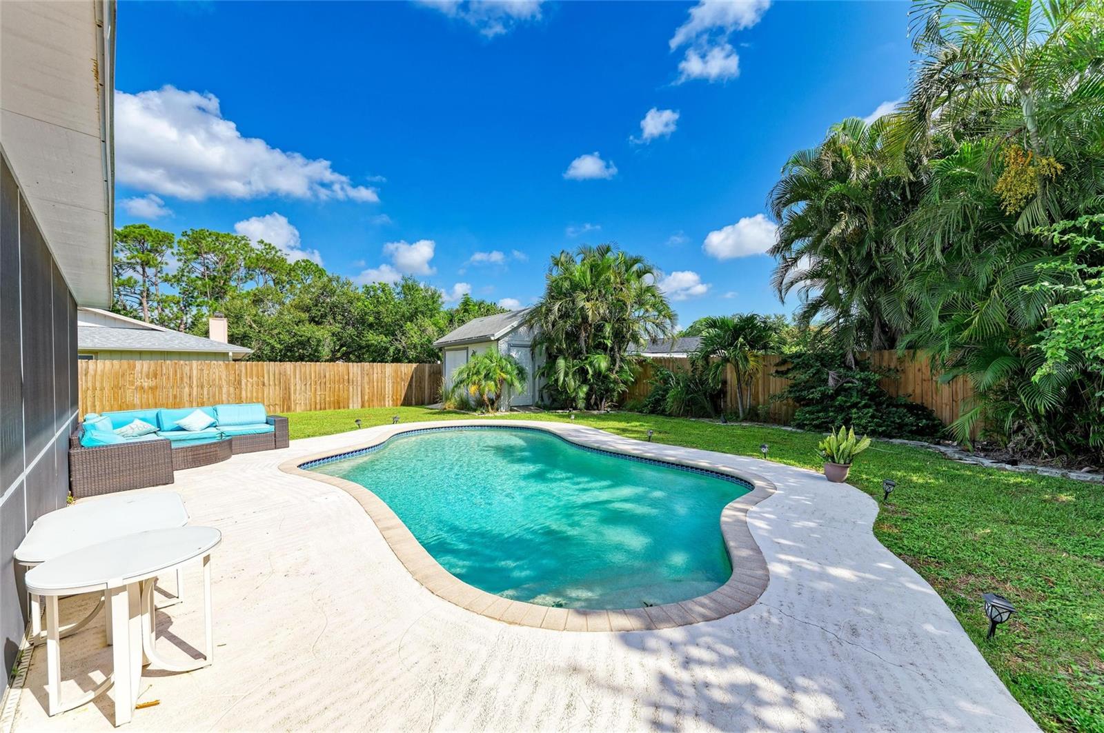 A4662359 Property Photo