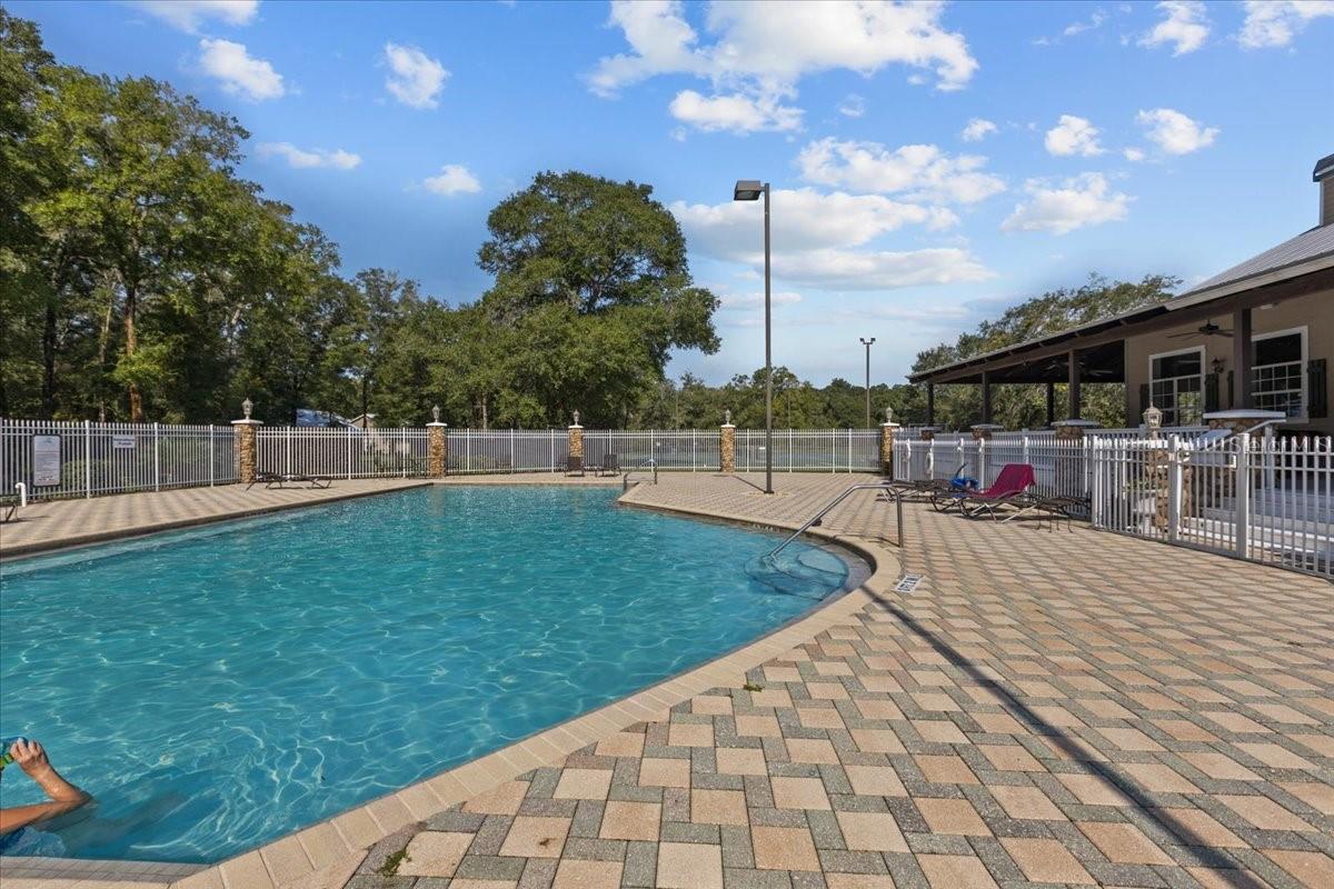 9300 EMILY DR, FANNING SPRINGS, FL, 32693