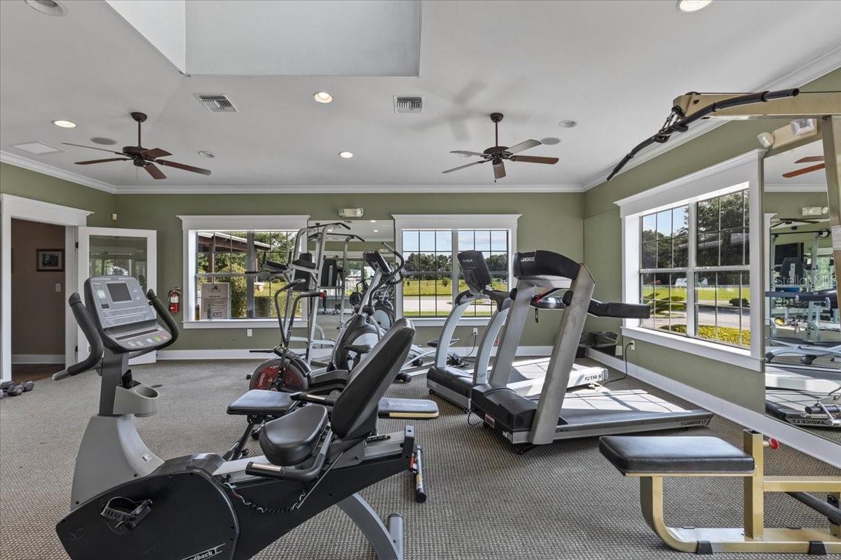 9300 EMILY DR, FANNING SPRINGS, FL, 32693