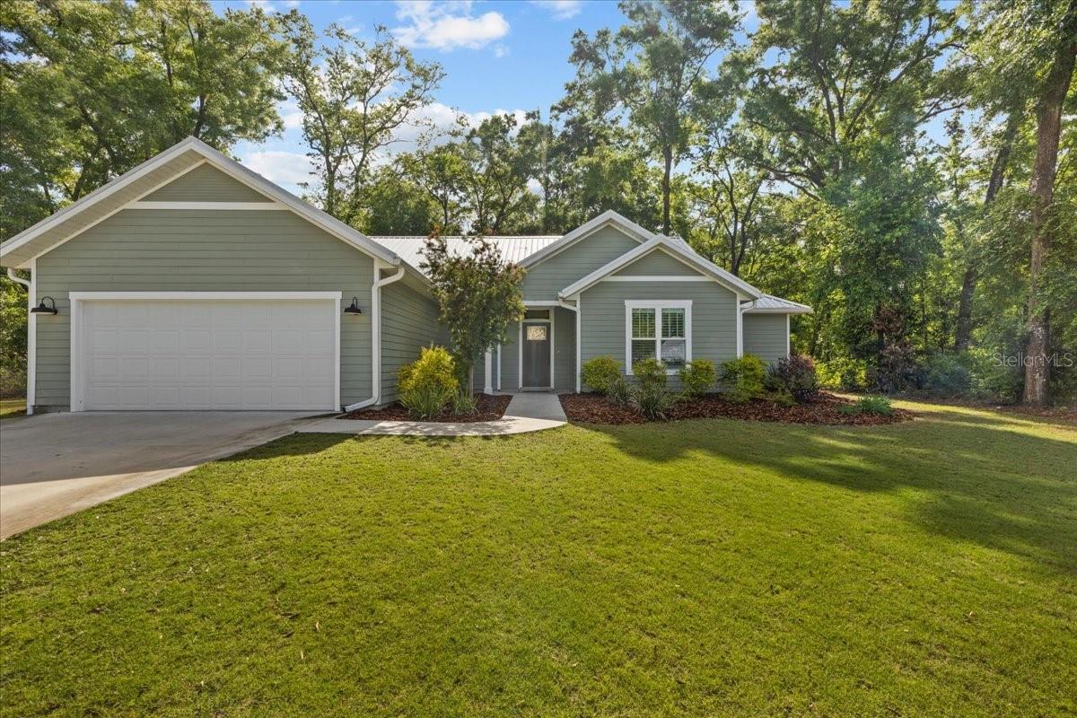 9300 EMILY DR, FANNING SPRINGS, FL, 32693