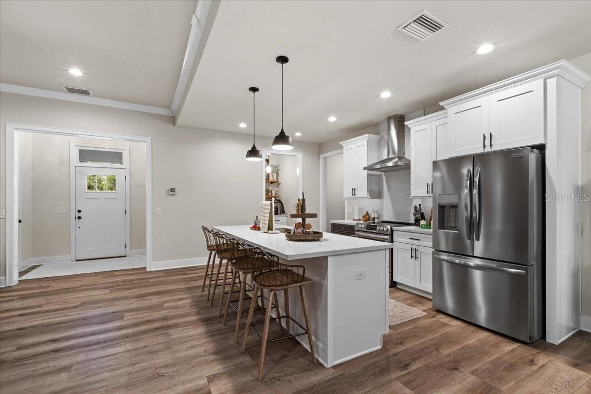 9300 EMILY DR, FANNING SPRINGS, FL, 32693