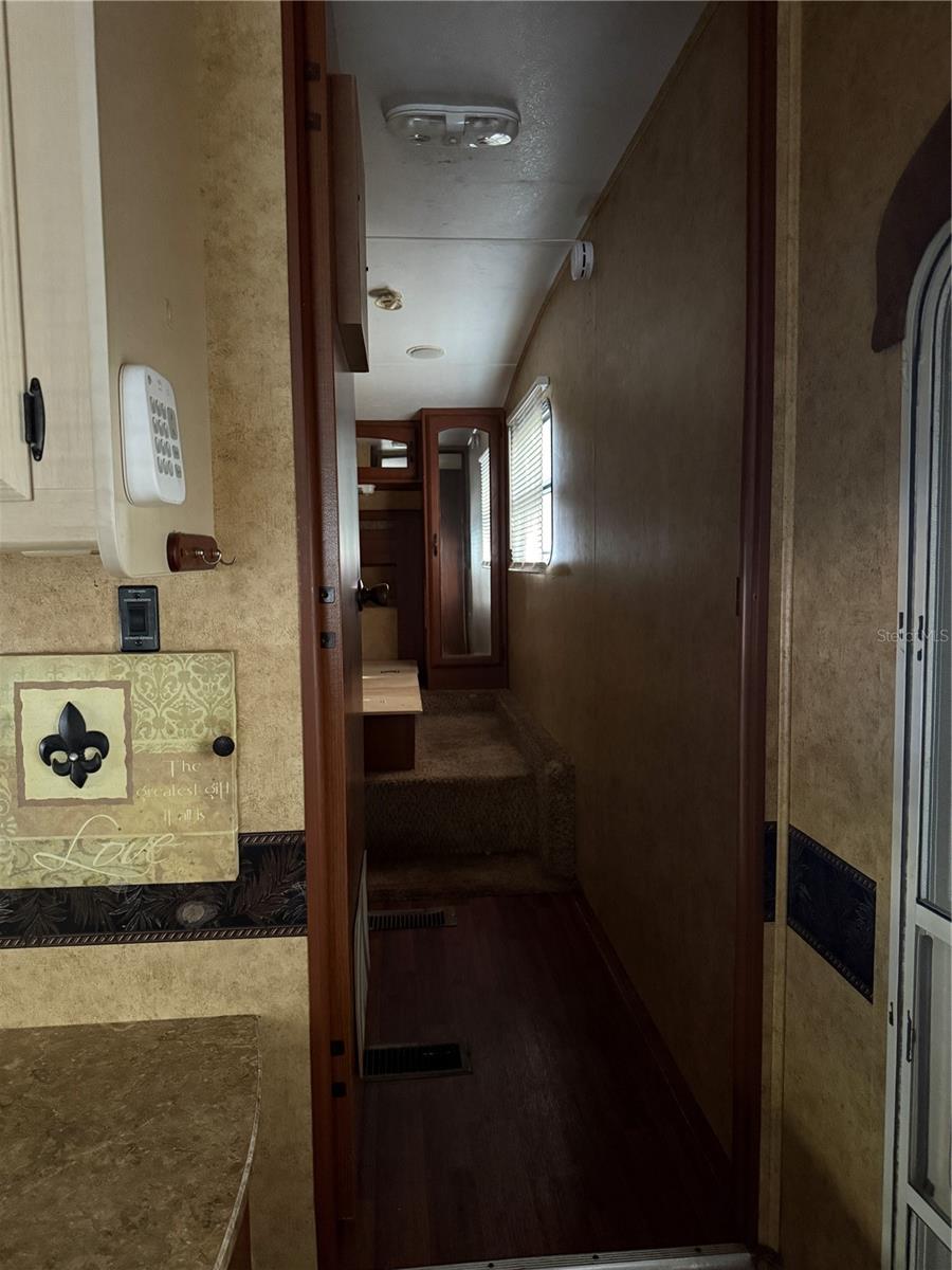 O6336764 Property Photo