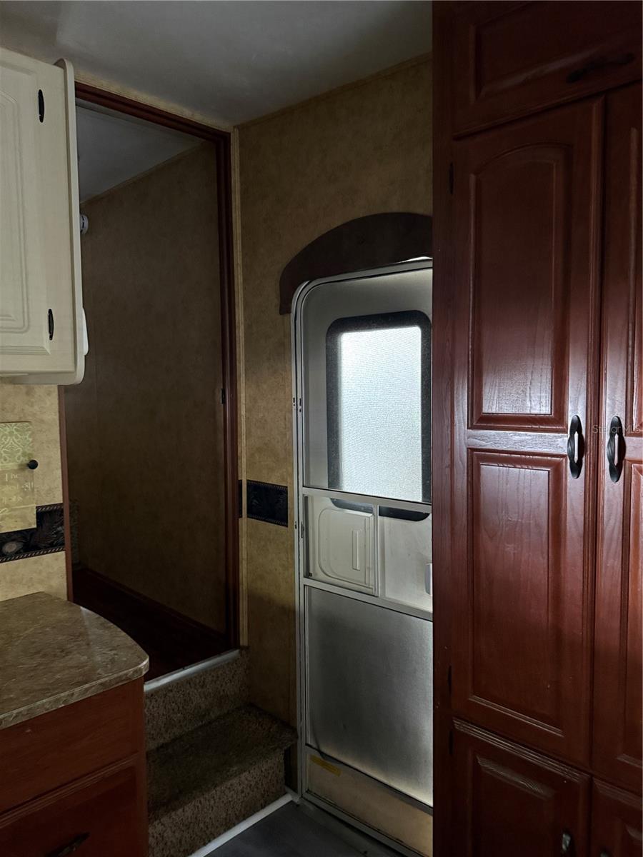 O6336764 Property Photo