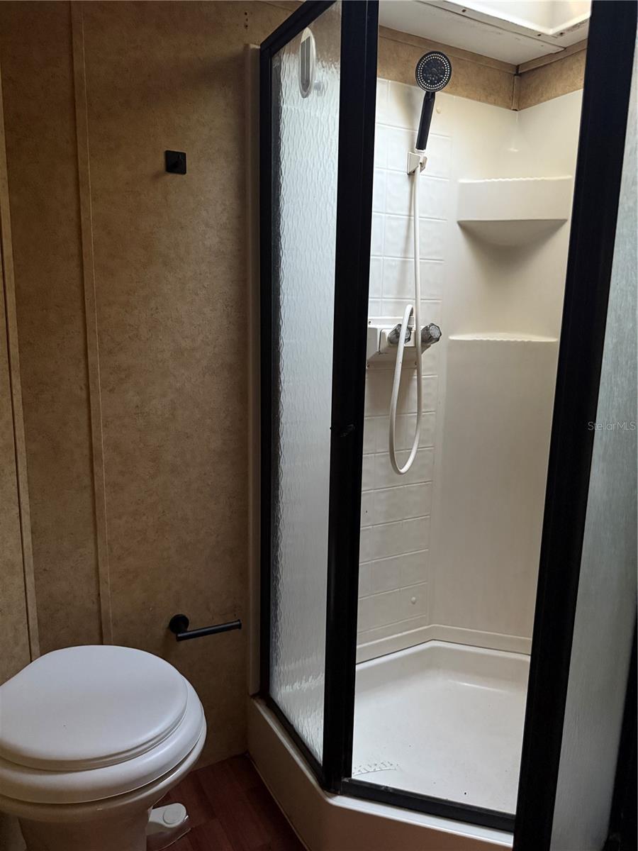 O6336764 Property Photo