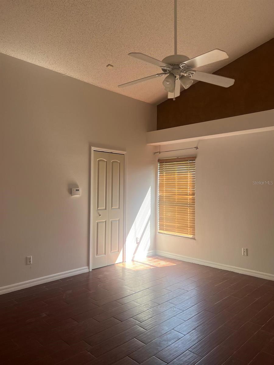 2439 SIWARD AVE, ORLANDO, FL, 32828