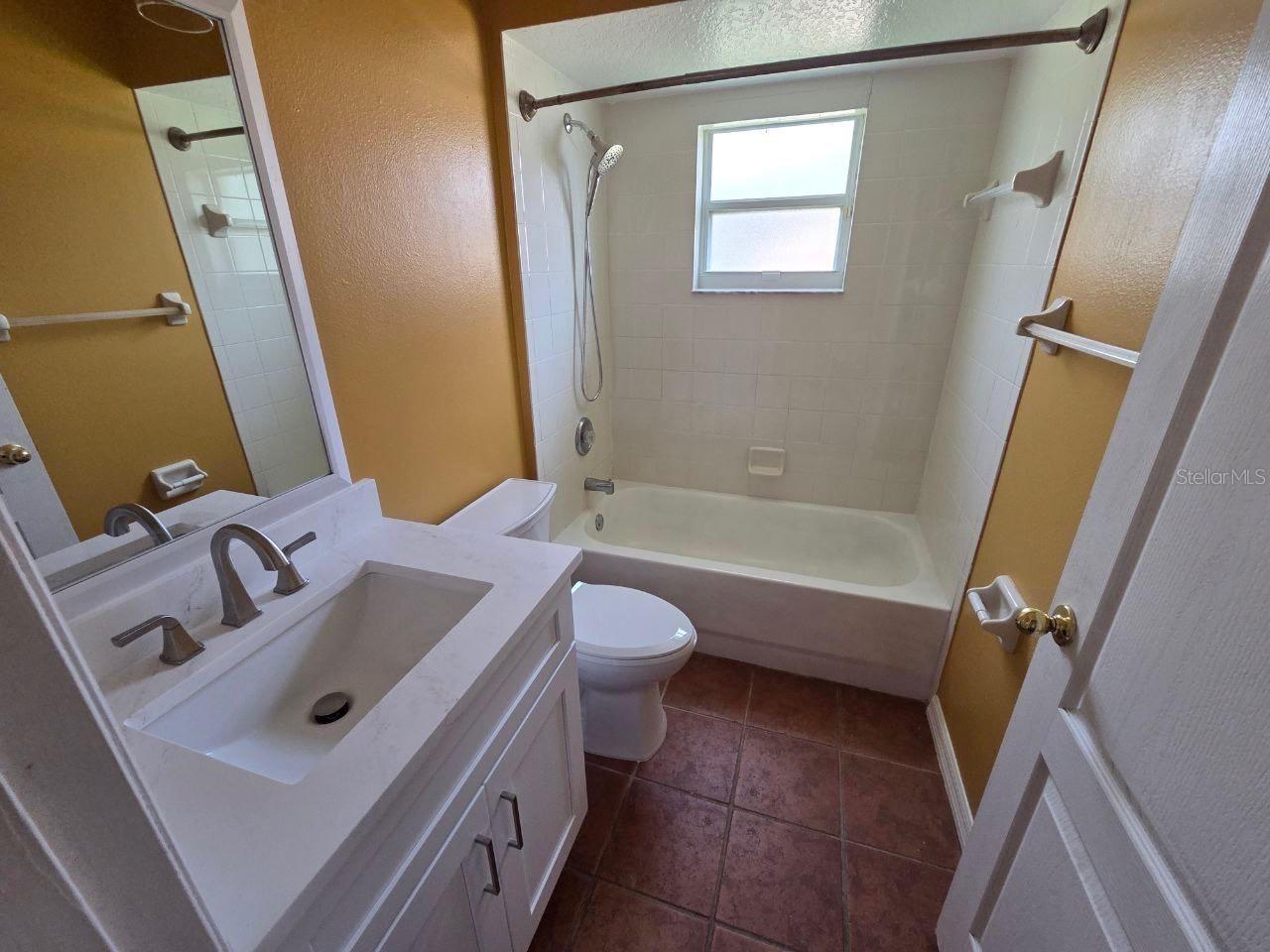 2439 SIWARD AVE, ORLANDO, FL, 32828