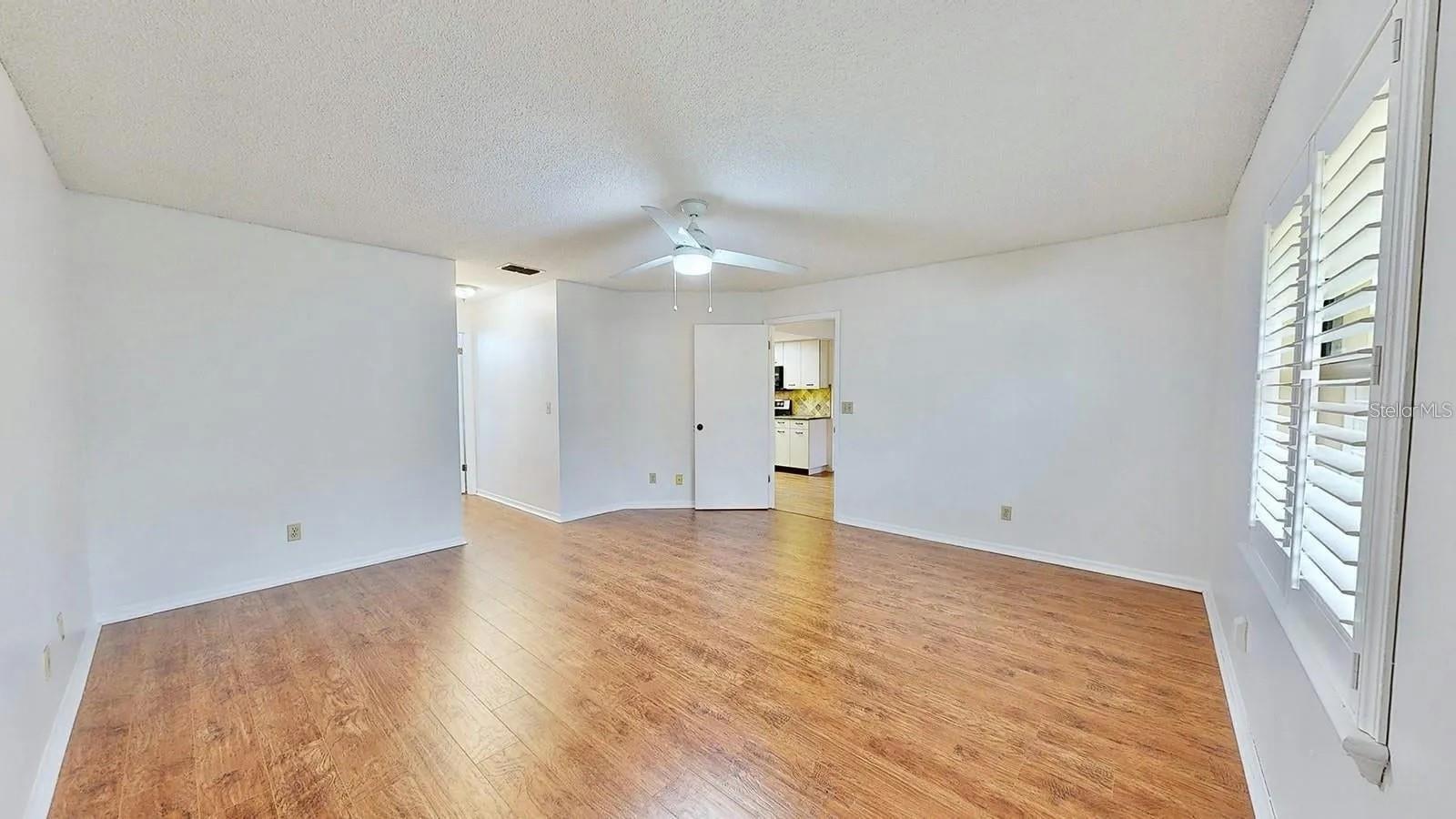 1526 LELAND DR, SUN CITY CENTER, FL, 33573