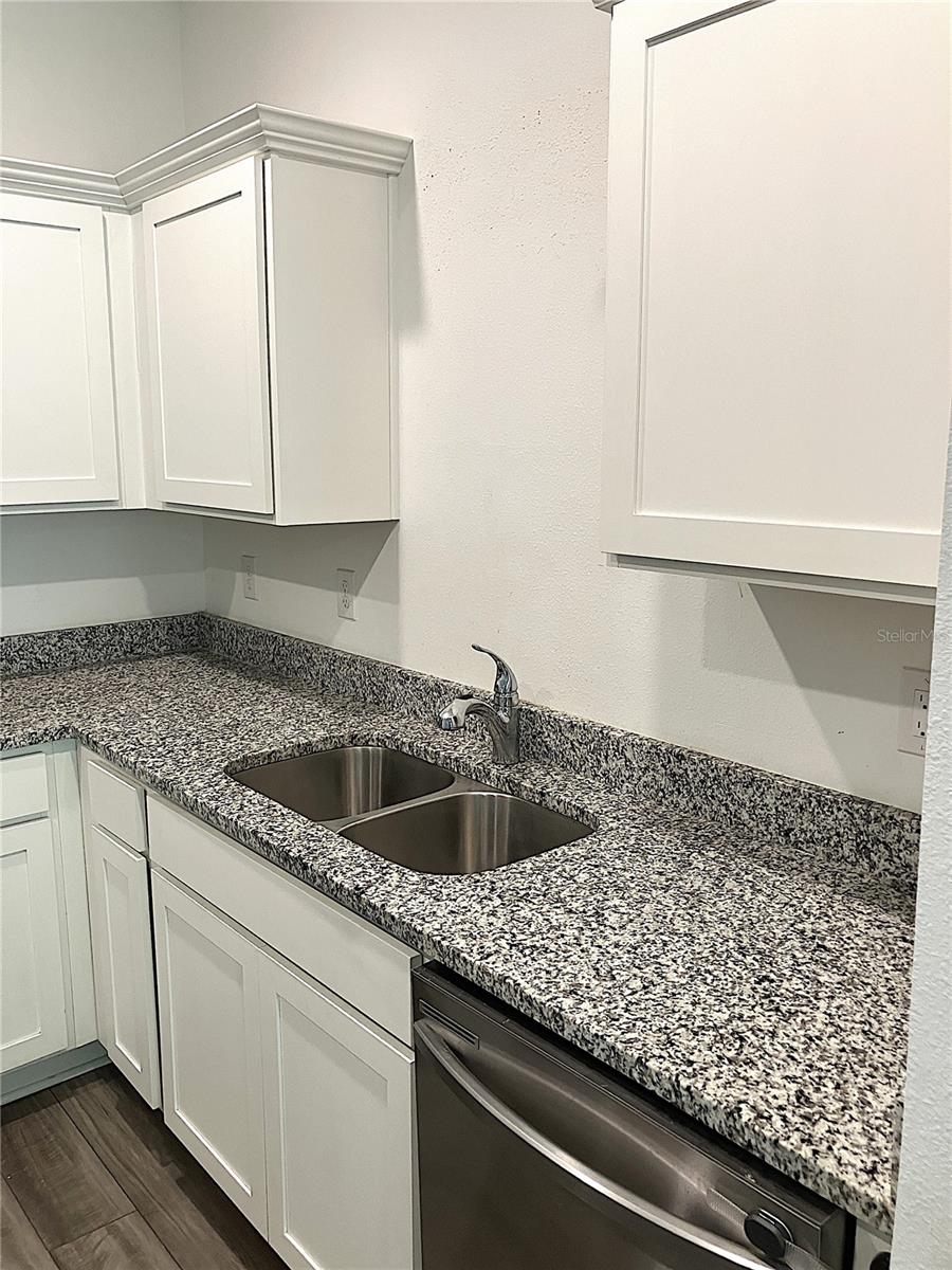 38061 ELBY LN, ZEPHYRHILLS, FL, 33542