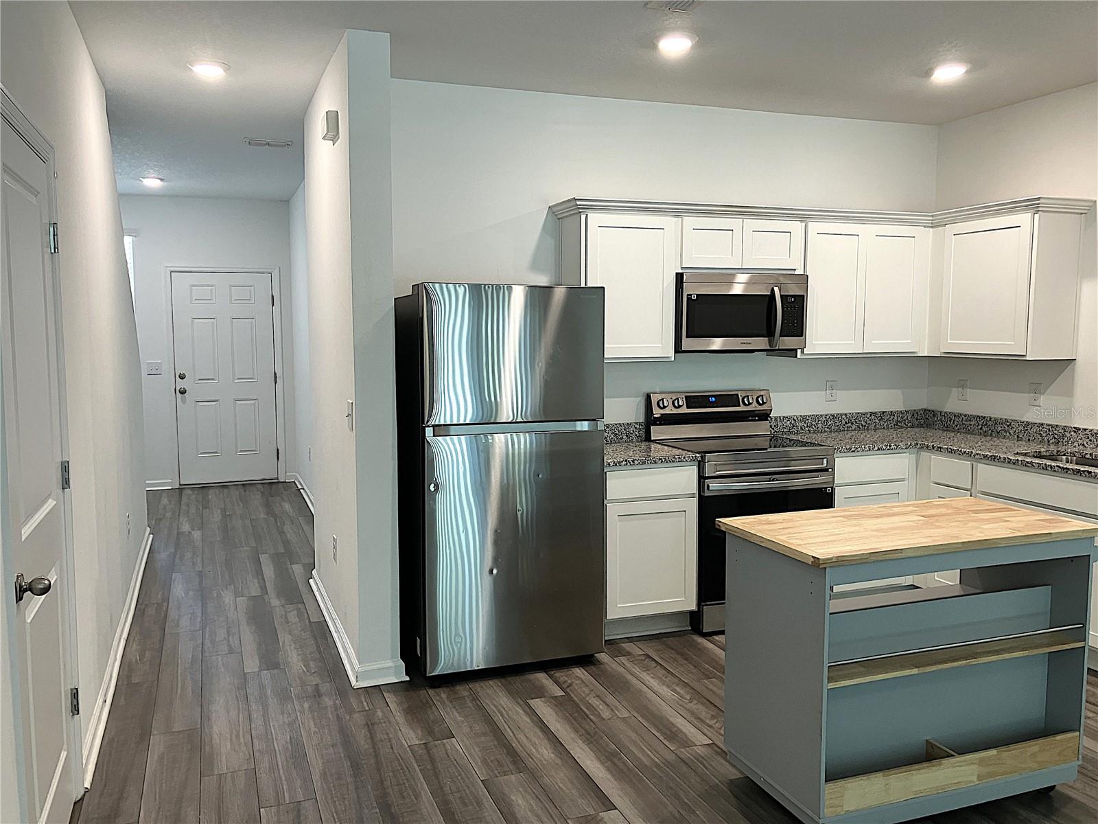 38061 ELBY LN, ZEPHYRHILLS, FL, 33542