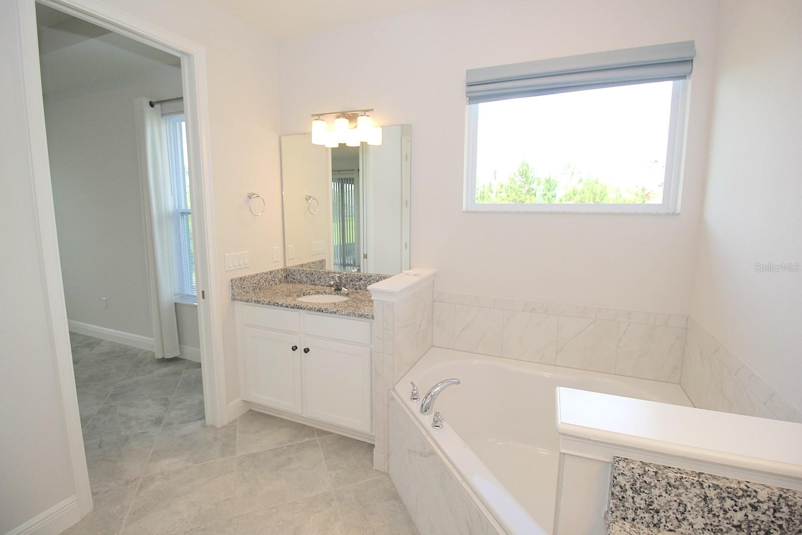 109 HUNTINGTON PL, ORMOND BEACH, FL, 32174