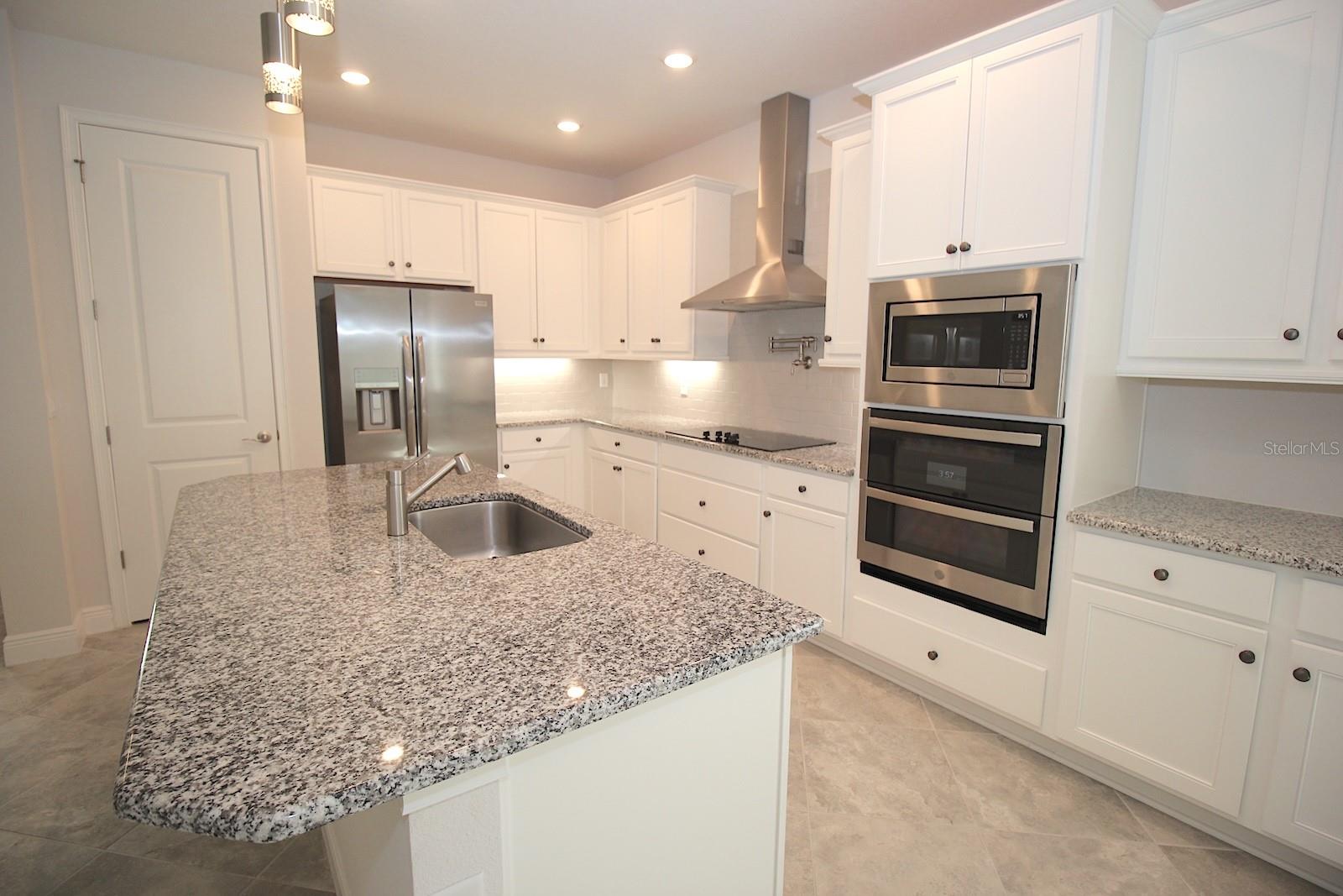 109 HUNTINGTON PL, ORMOND BEACH, FL, 32174