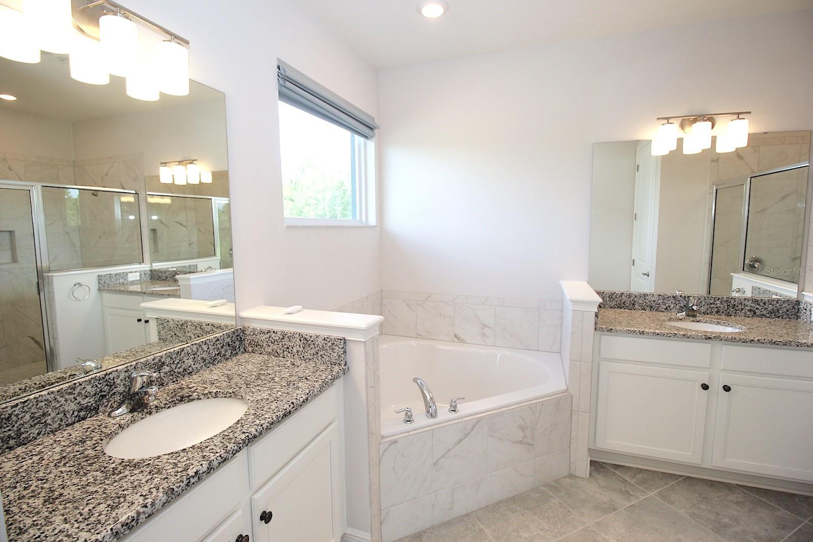 109 HUNTINGTON PL, ORMOND BEACH, FL, 32174