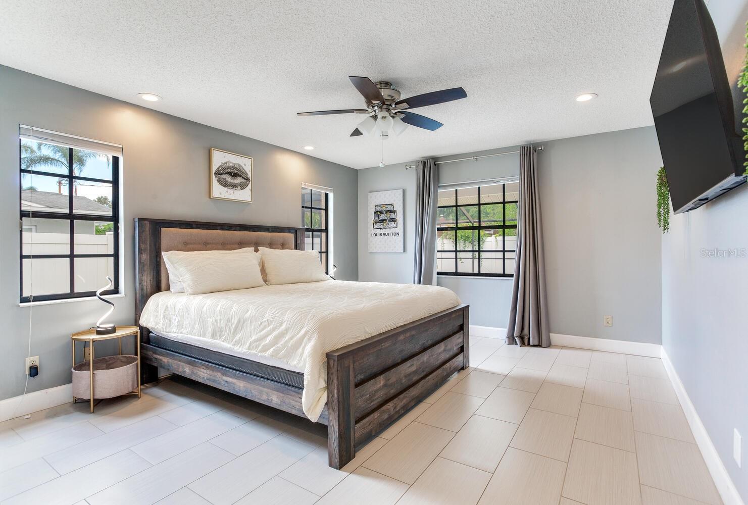 1374 VIEWTOP DR, CLEARWATER, FL, 33764